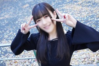 Hamen Contact ♡ A Woman Who Wants To Play 10 Consecutive Gachas X 30 In A Smartphone Game But Makes Her Uncle Take A Vaginal Cum Shot W